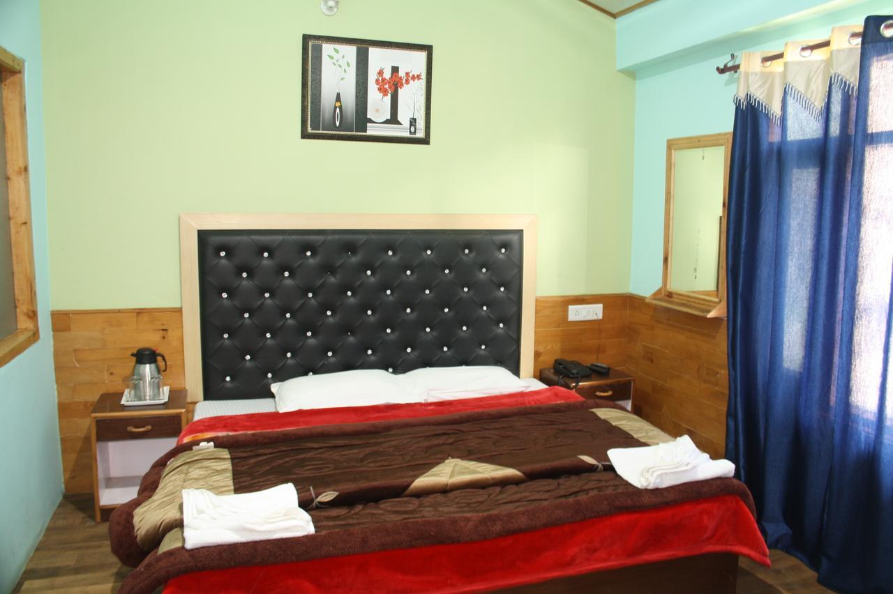 Adb Rooms Hotel Kundan Inn - Manali (Himachal Pradesh) — Photos 2